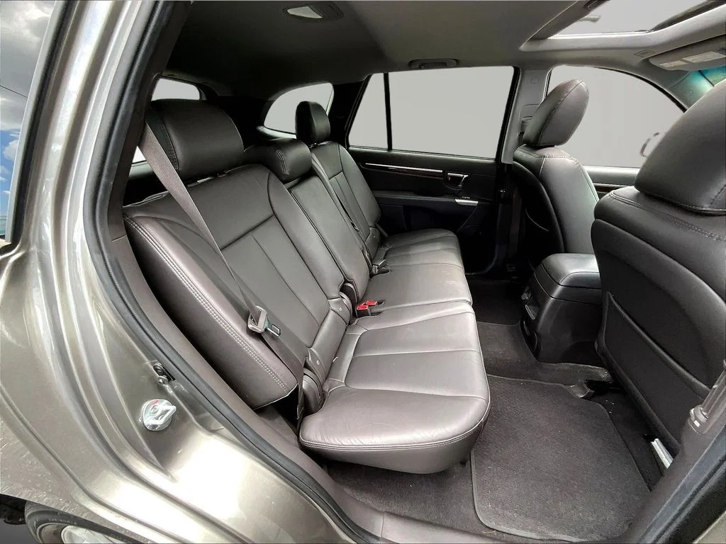 Used 2012 Gray Hyundai Limited image 24