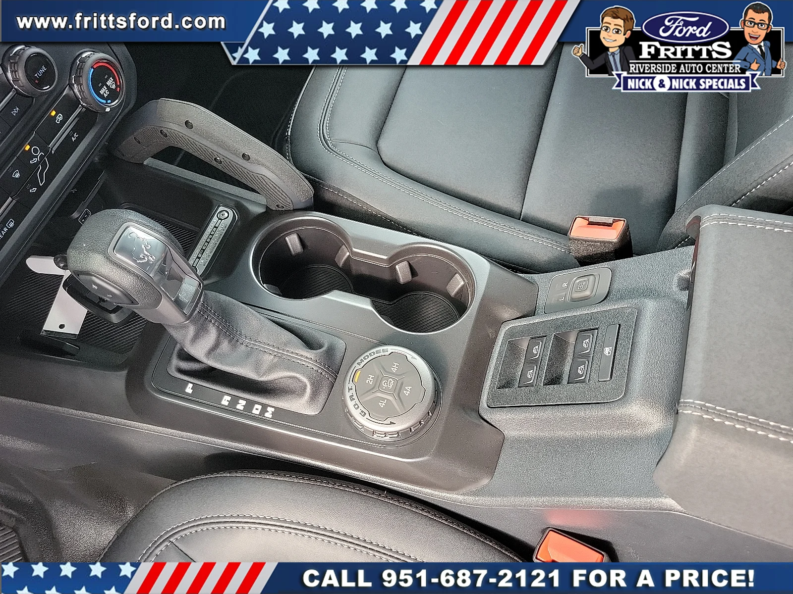 New 2026 Oxford White Ford Badlands® image 9