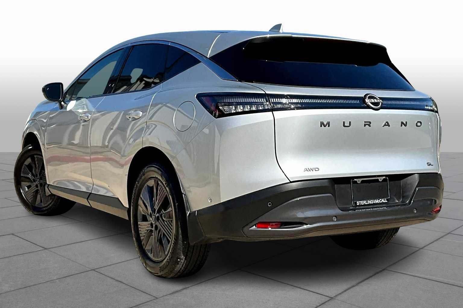 Used 2025 Brilliant Silver Metallic Nissan SL image 11