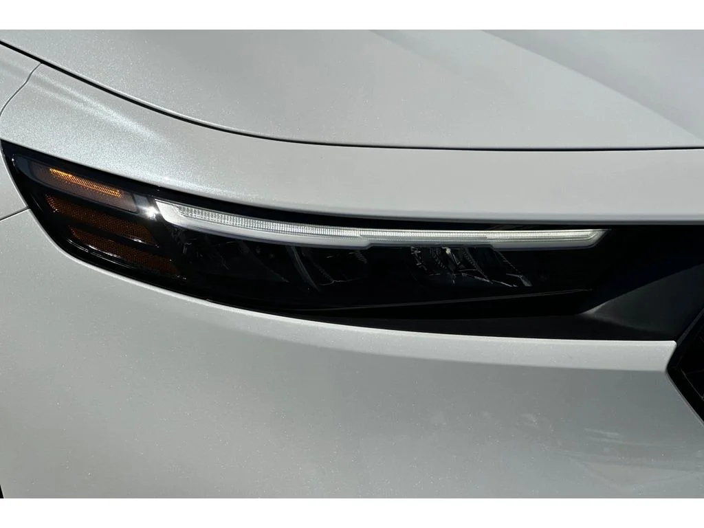 New 2026 Platinum White Pearl Honda LX image 31