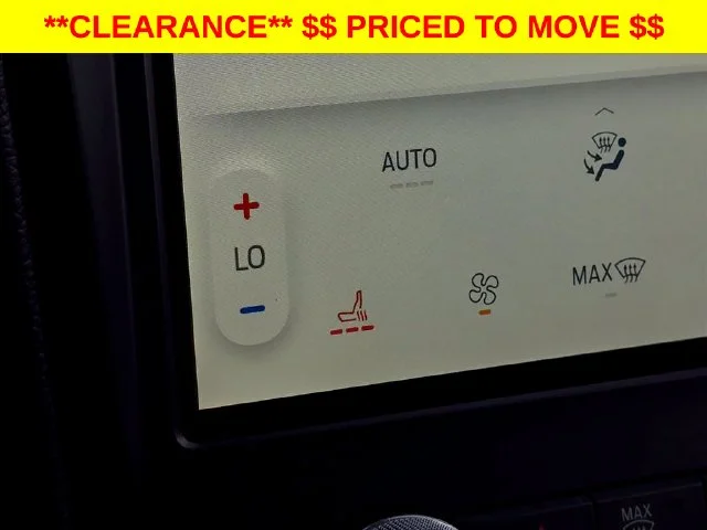 Used 2024 White Ford SEL image 23