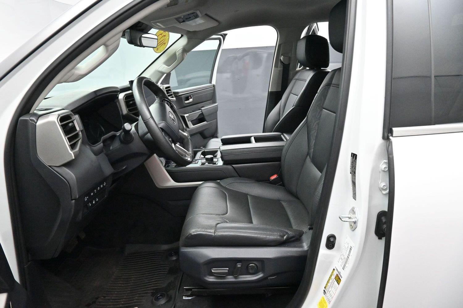 Used 2023 Ice Cap Toyota Limited image 13