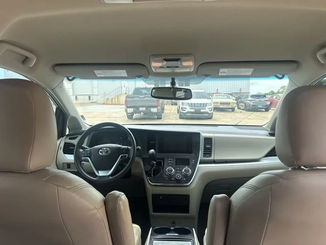 View 18
