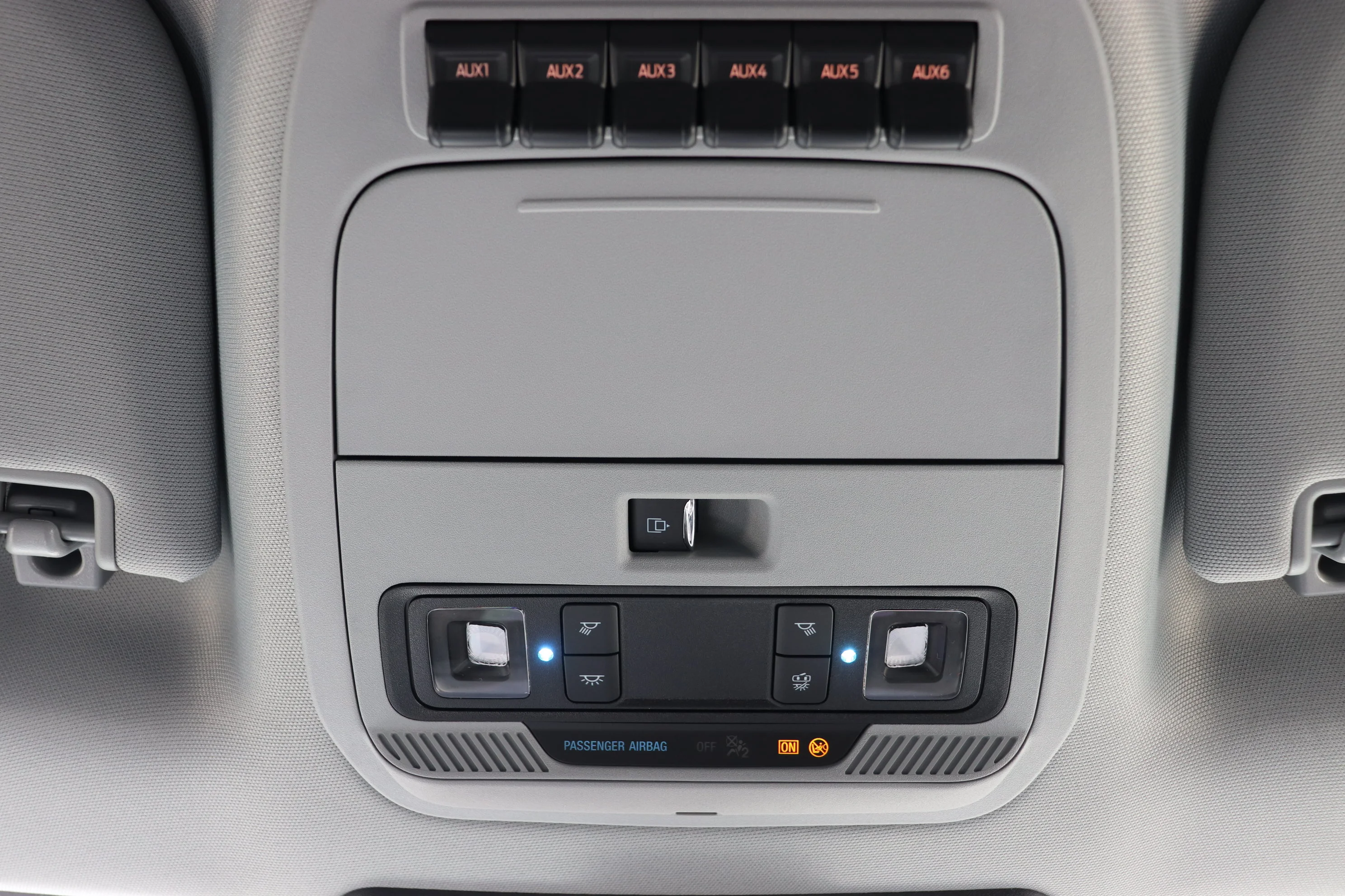 New 2026 OXFORD WHITE Ford XLT image 19