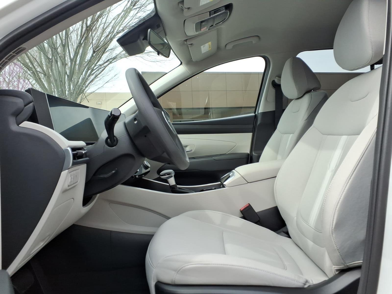 Used 2026 Serenity White Pearl Hyundai SEL image 28