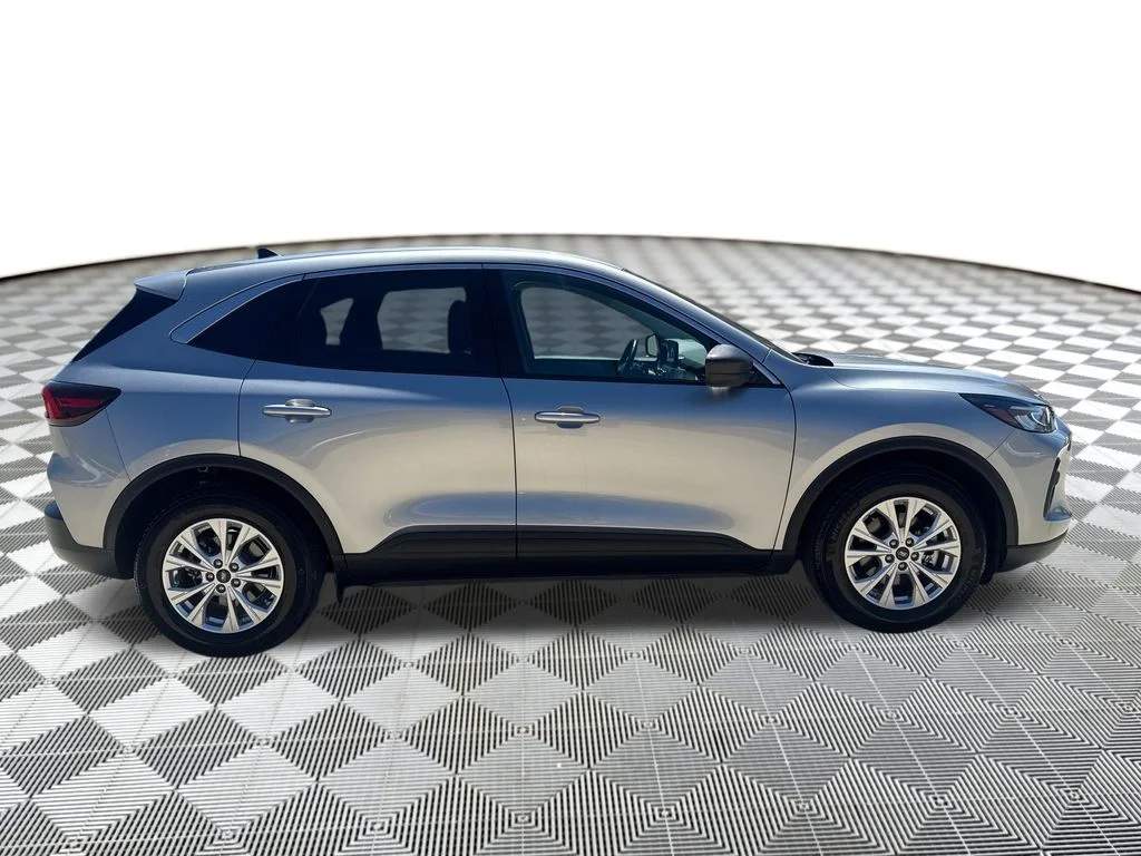 Used 2024 Silver Ford Active image 7