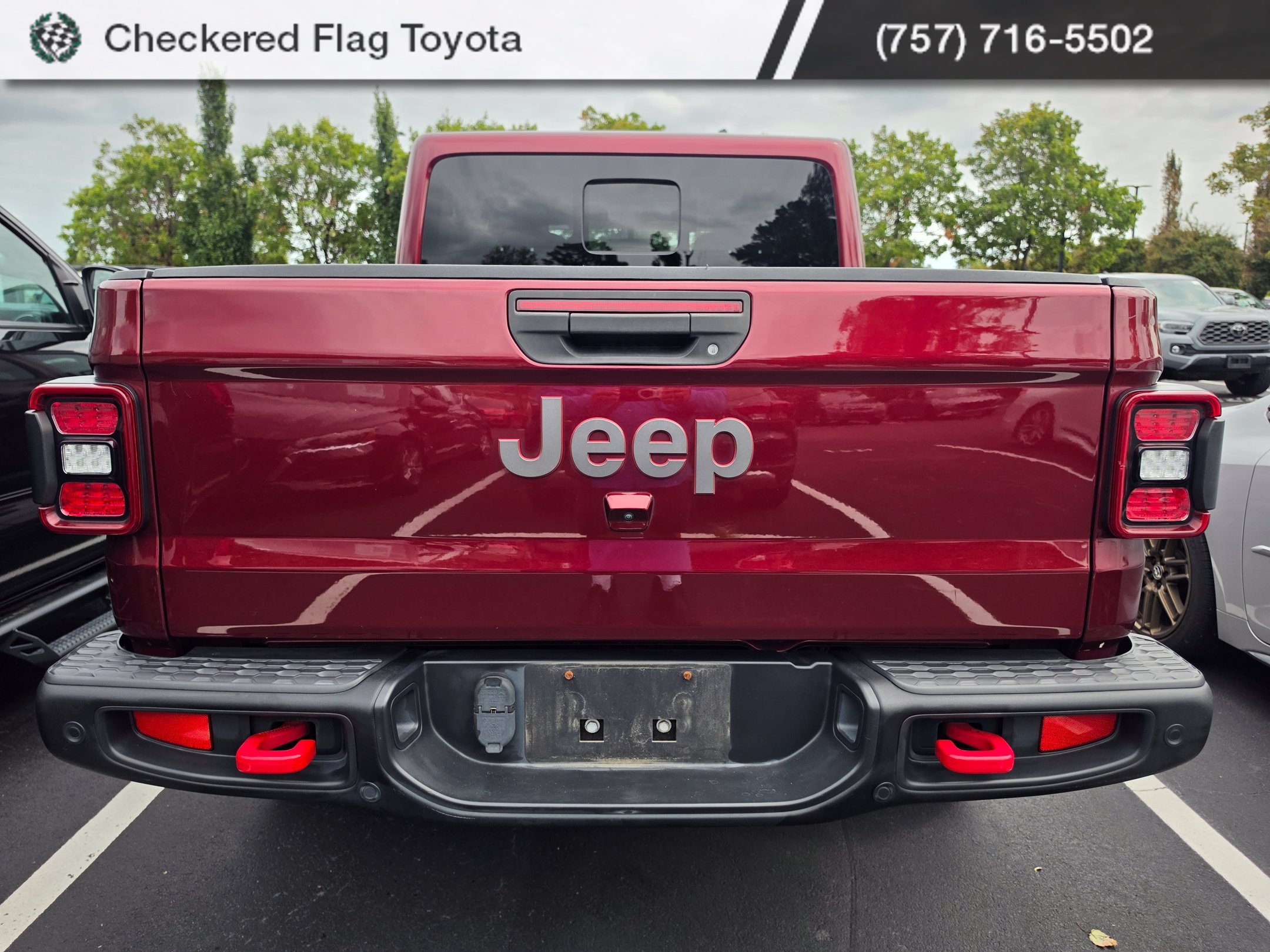 Used 2021 Snazzberry Pearlcoat Jeep Rubicon image 5