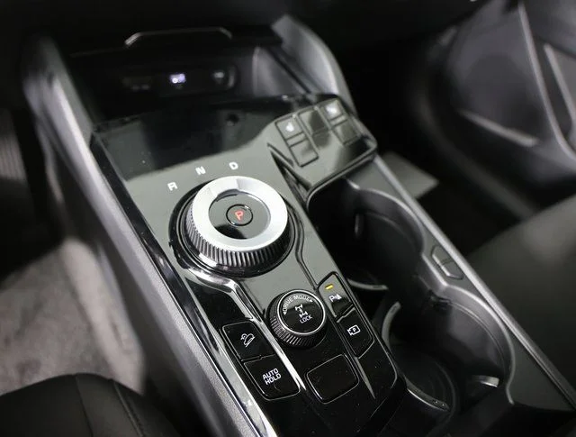 2025 Kia Sportage LX Hybrid - Photo 19