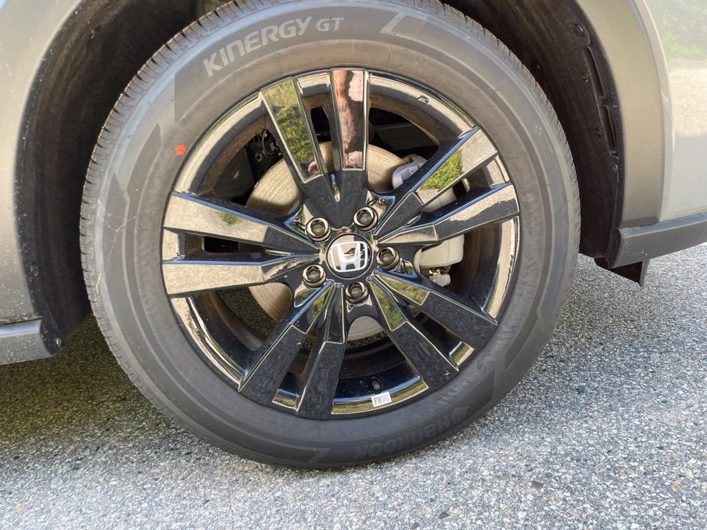 New 2026 Urban Gray Pearl Honda AWD SPORT image 7