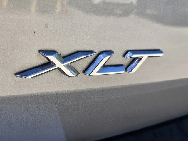 Used 2023 Silver Ford XLT image 14