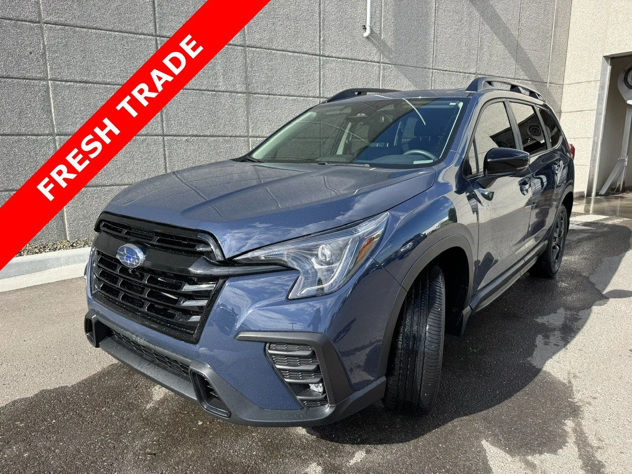 2025 Subaru Ascent Onyx Edition-Touring 7 Passenger's photo