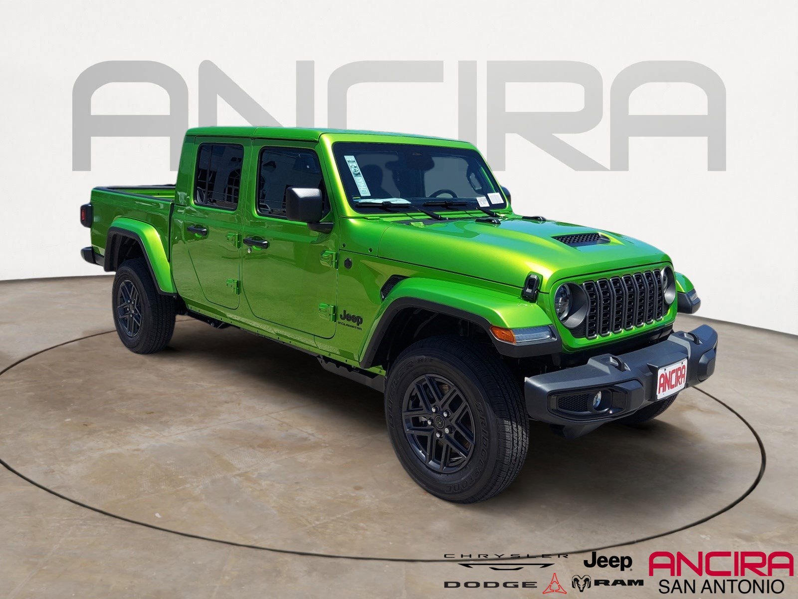 2026 Jeep Gladiator Sport S Auto's photo