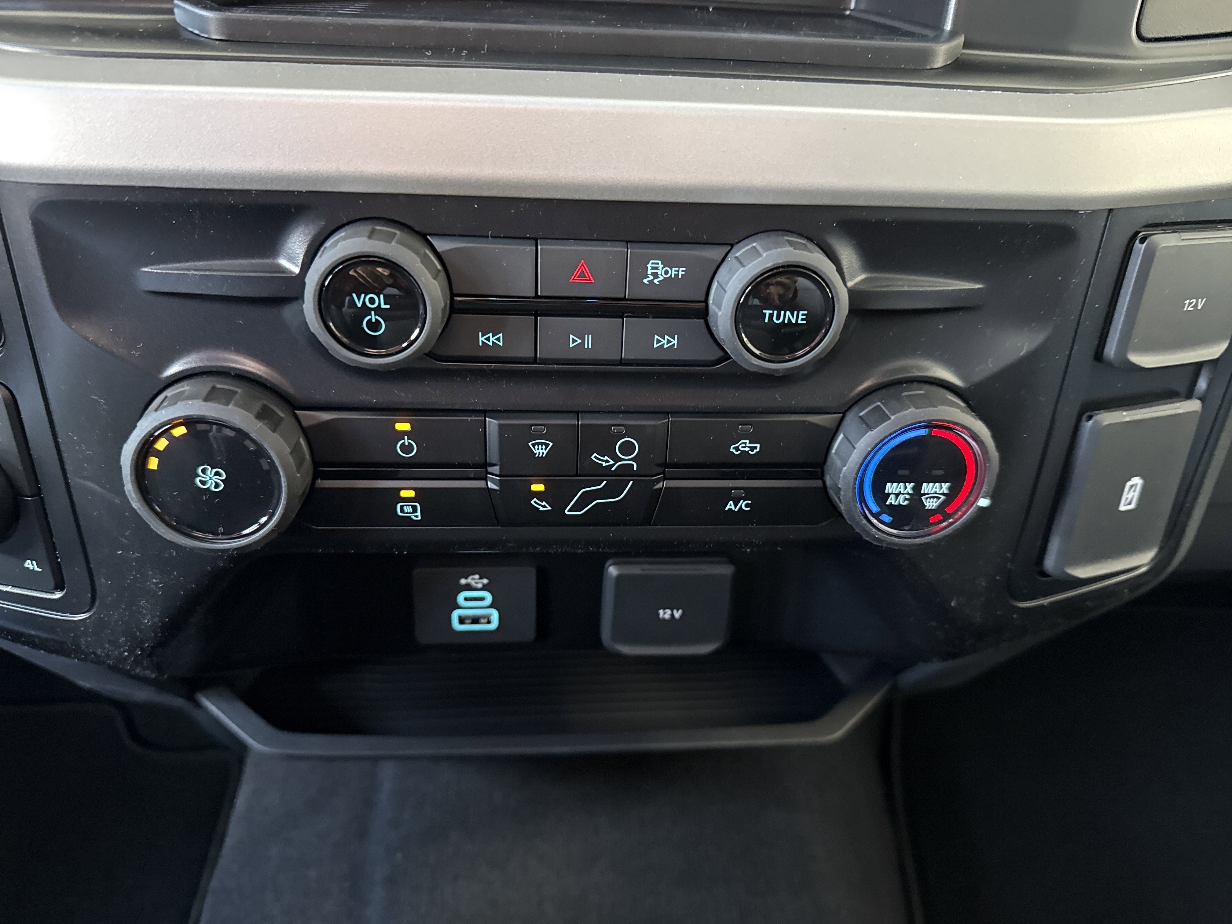 2026 Ford F-250 Super Duty XL - Photo 27