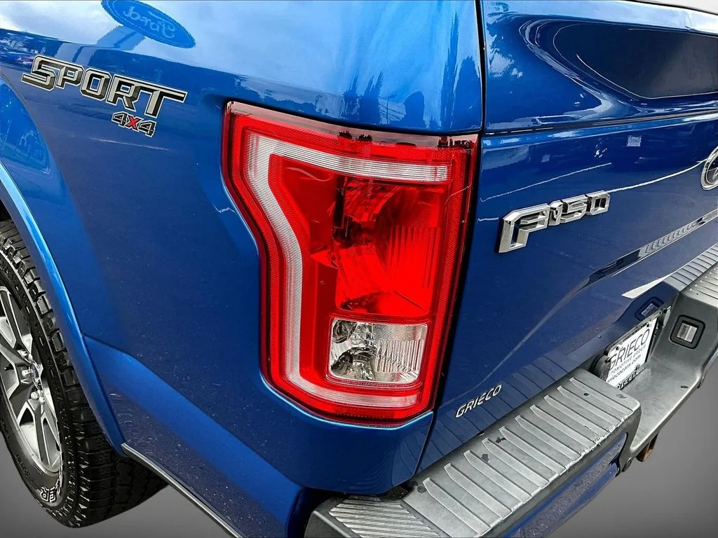 Used 2016 Blue Ford XLT image 26