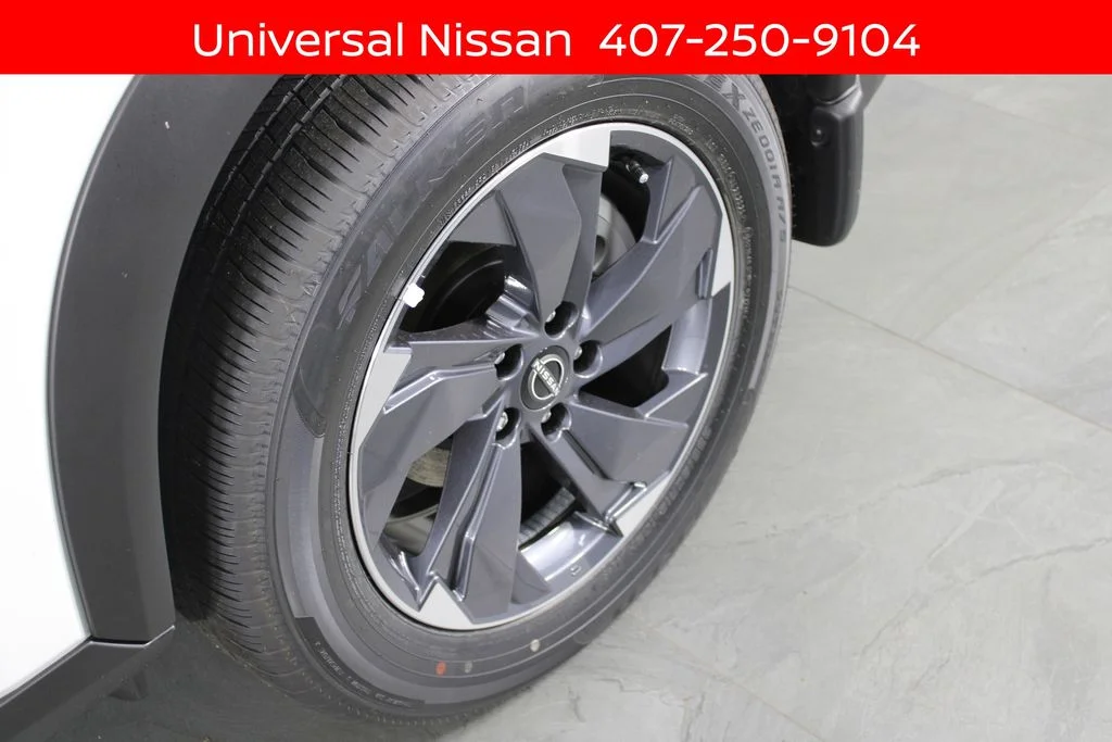 New 2026 White Nissan SV image 9