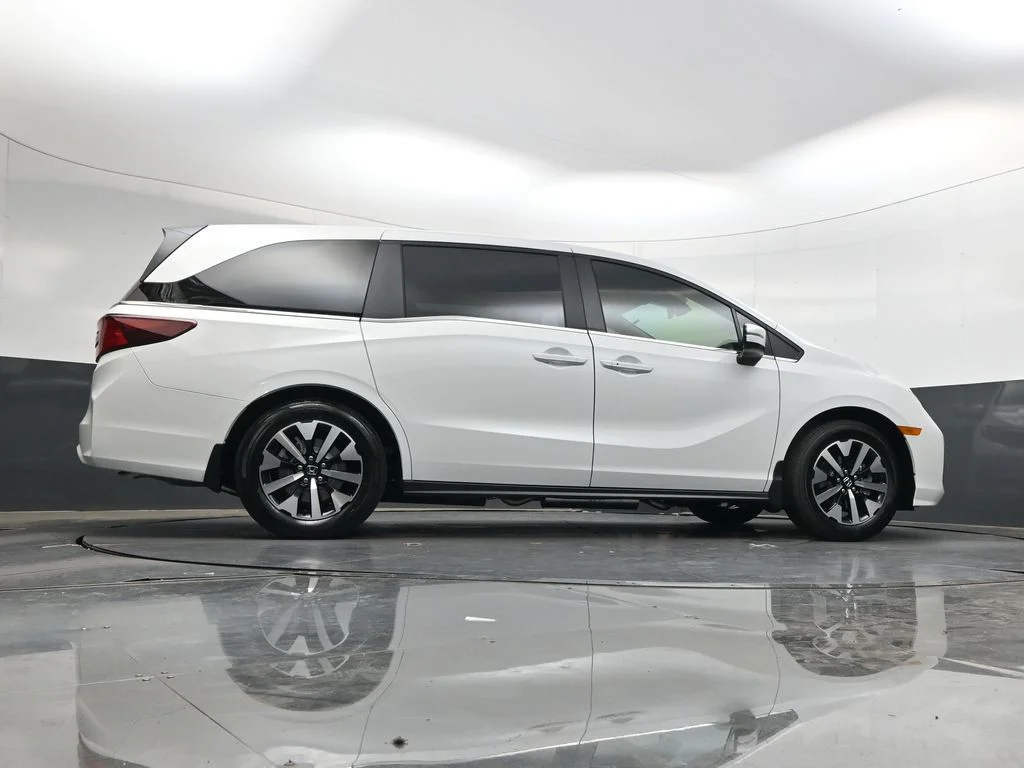 New 2026 Platinum White Pearl Honda EX-L image 34