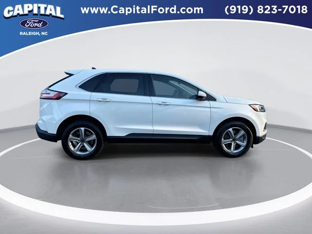 Used 2024 White Ford SEL image 9
