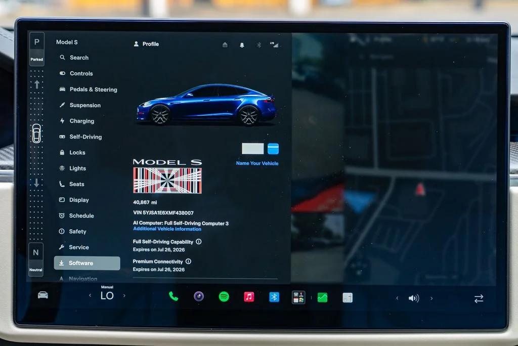 Used 2021 Blue Tesla Plaid image 16