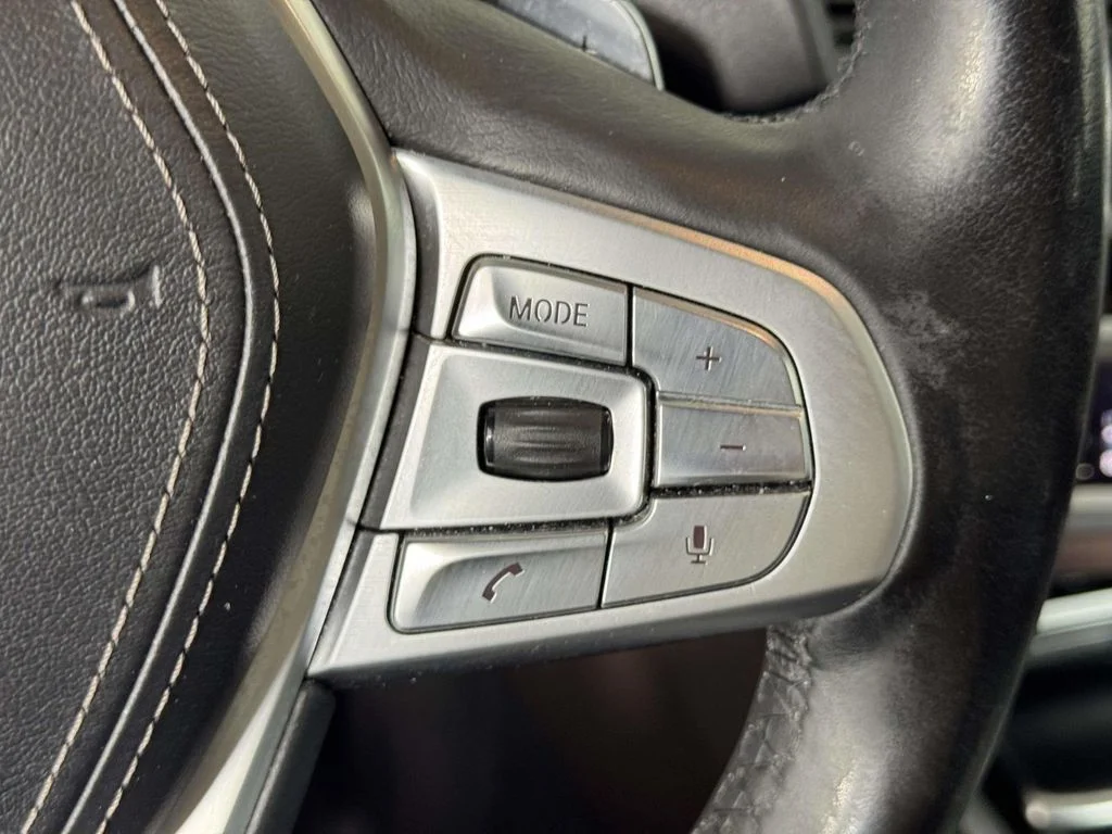 Used 2019 Black BMW 740i xDrive image 23