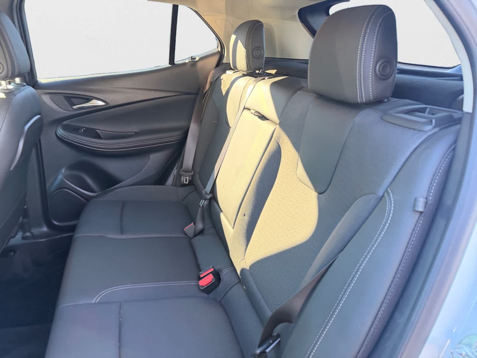 Used 2025 Summit White Buick Preferred image 22