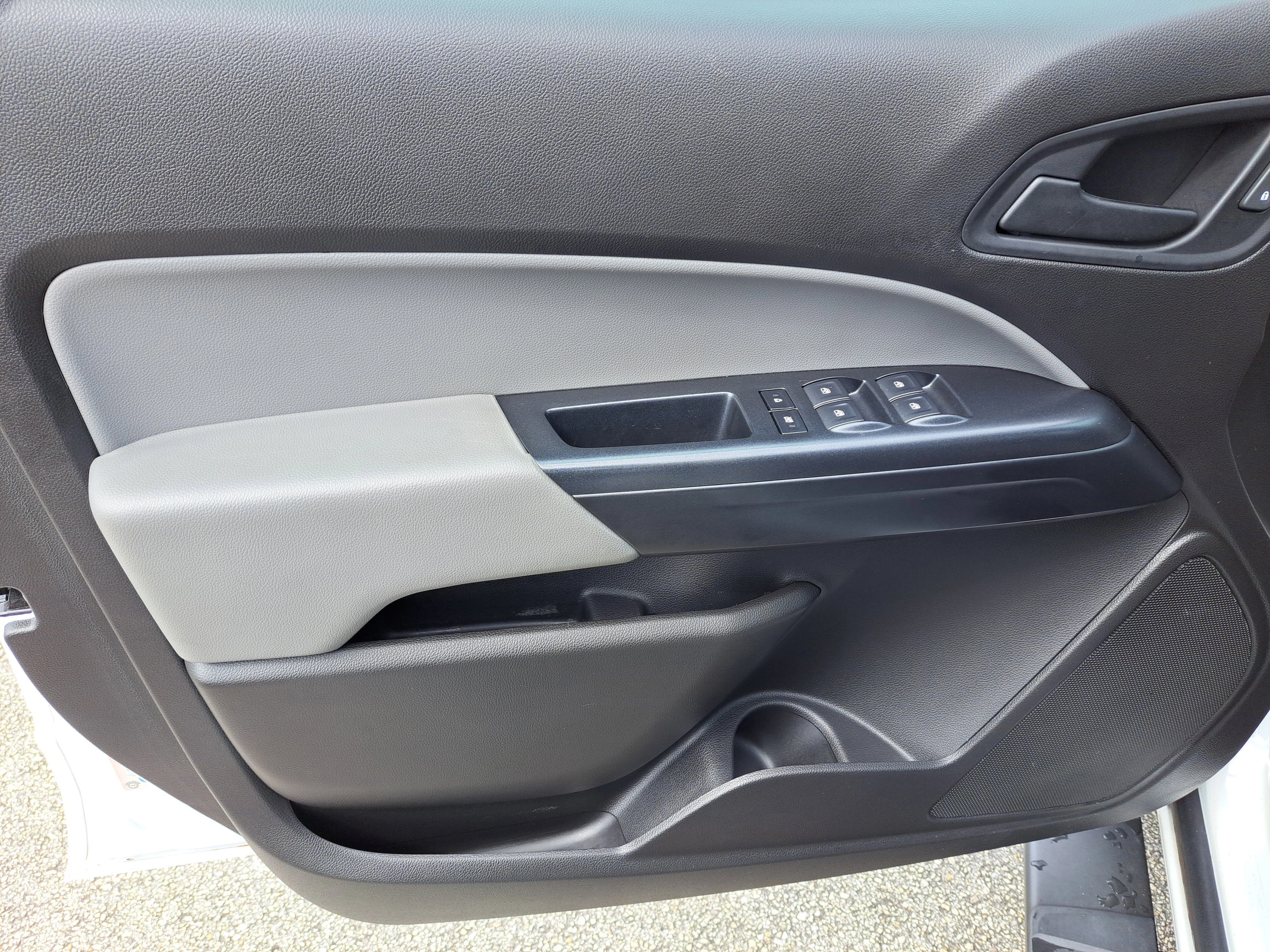 2021 GMC Canyon Elevation Standard - Photo 11