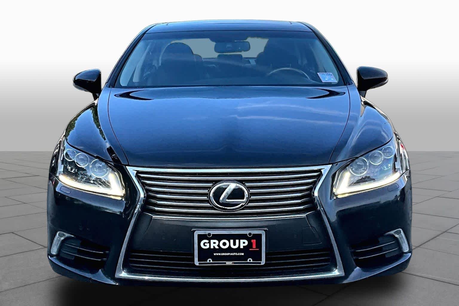 Used 2014 Obsidian Lexus L image 4