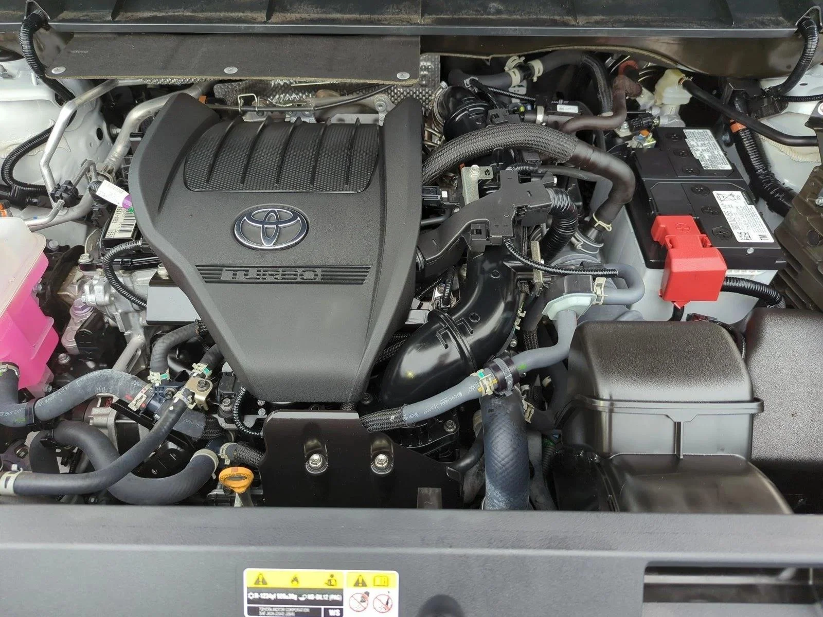 Used 2024 Wind Chill Pearl Toyota Platinum image 24