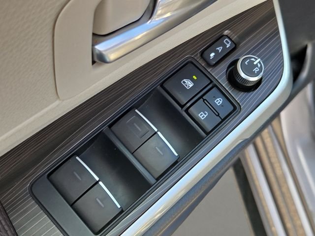 Used 2022 Gray Toyota Platinum image 24