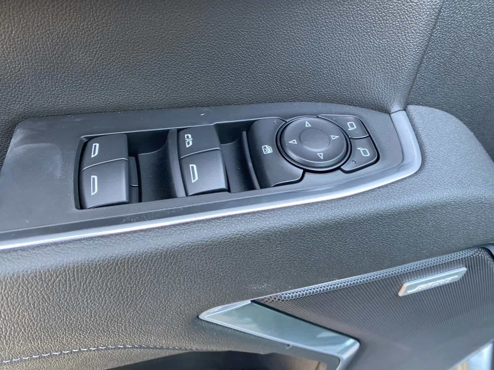2026 GMC Sierra 1500 Elevation - Photo 8