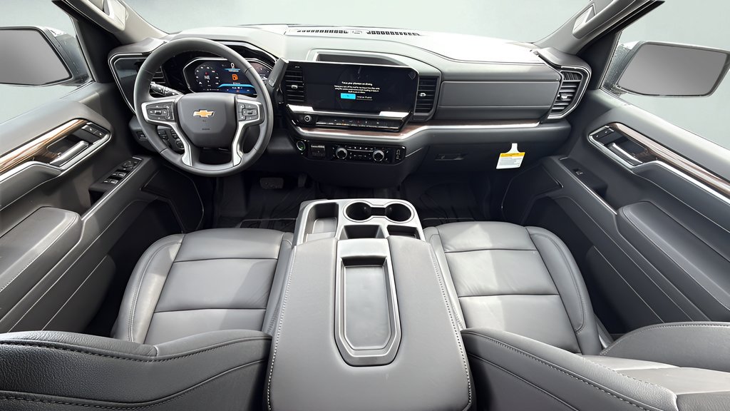 New 2026 Sterling Gray Metallic Chevrolet LT image 28
