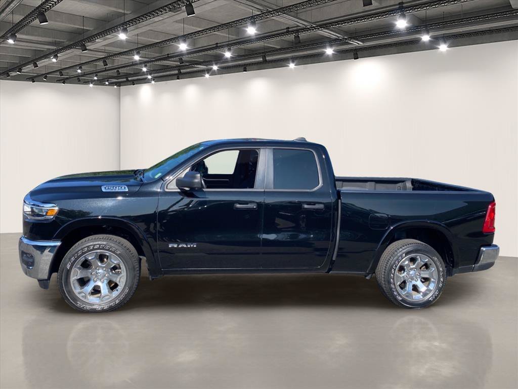 Used 2025 Diamond Black Crystal Pearlcoat Ram Big Horn image 4