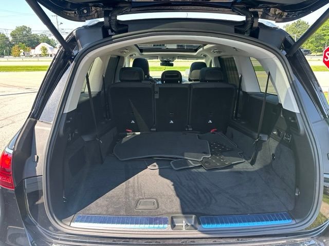Used 2026 Black Mercedes-Benz GLS 450 image 30
