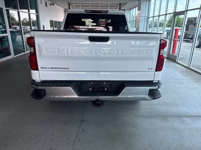 Used 2024 Summit White Chevrolet LT image 8