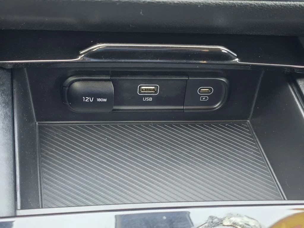 Used 2025 Steel Gray Kia LX image 19