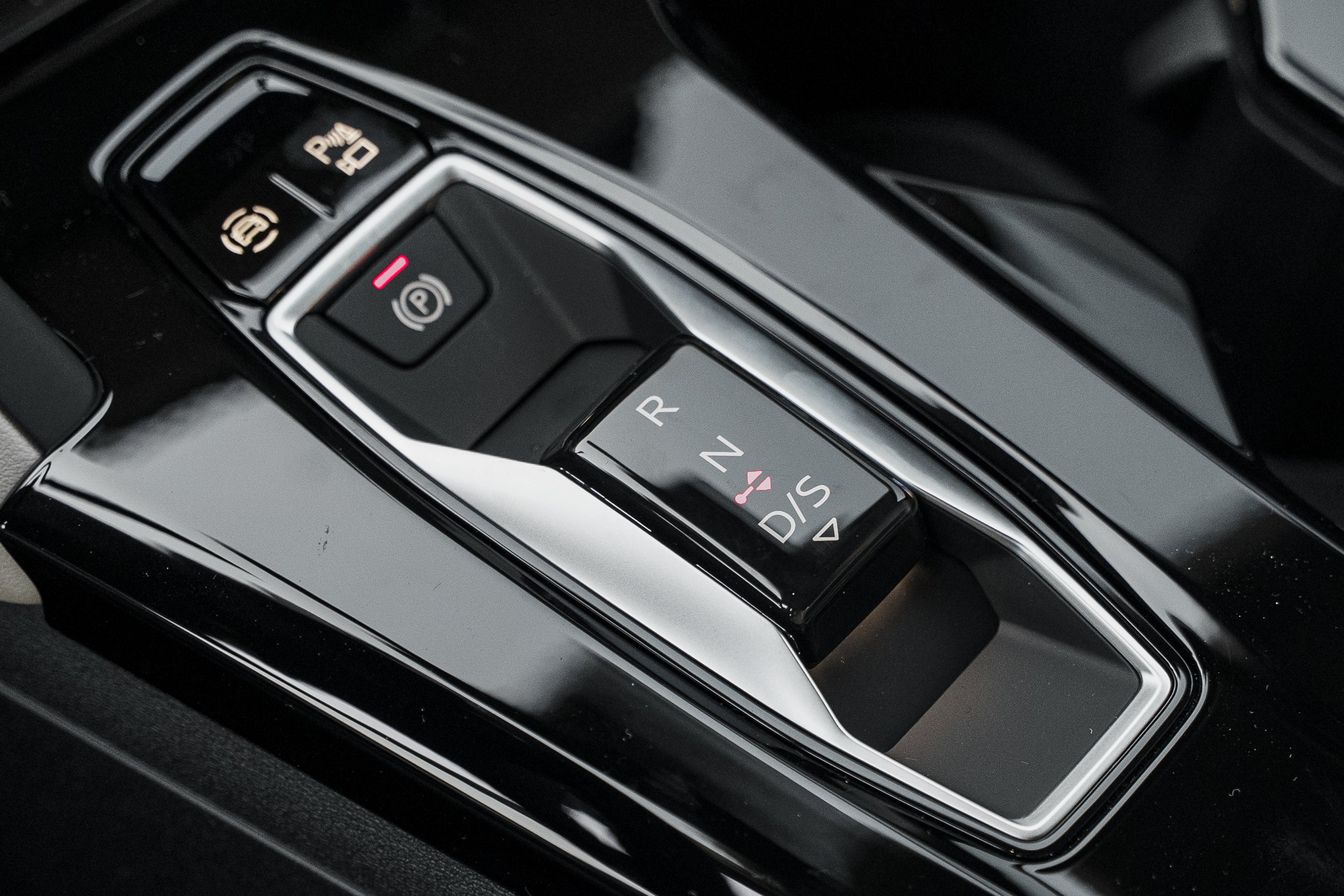 New 2026 DISTRICT GREEN Audi Premium Plus image 9