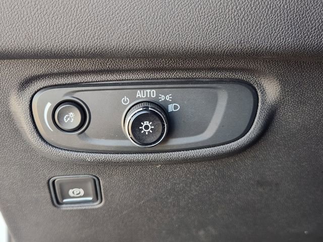 2023 GMC Terrain SLE - Photo 23