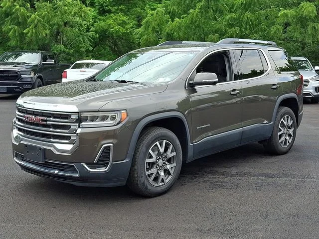 Used 2020 Gray GMC SLE image 6