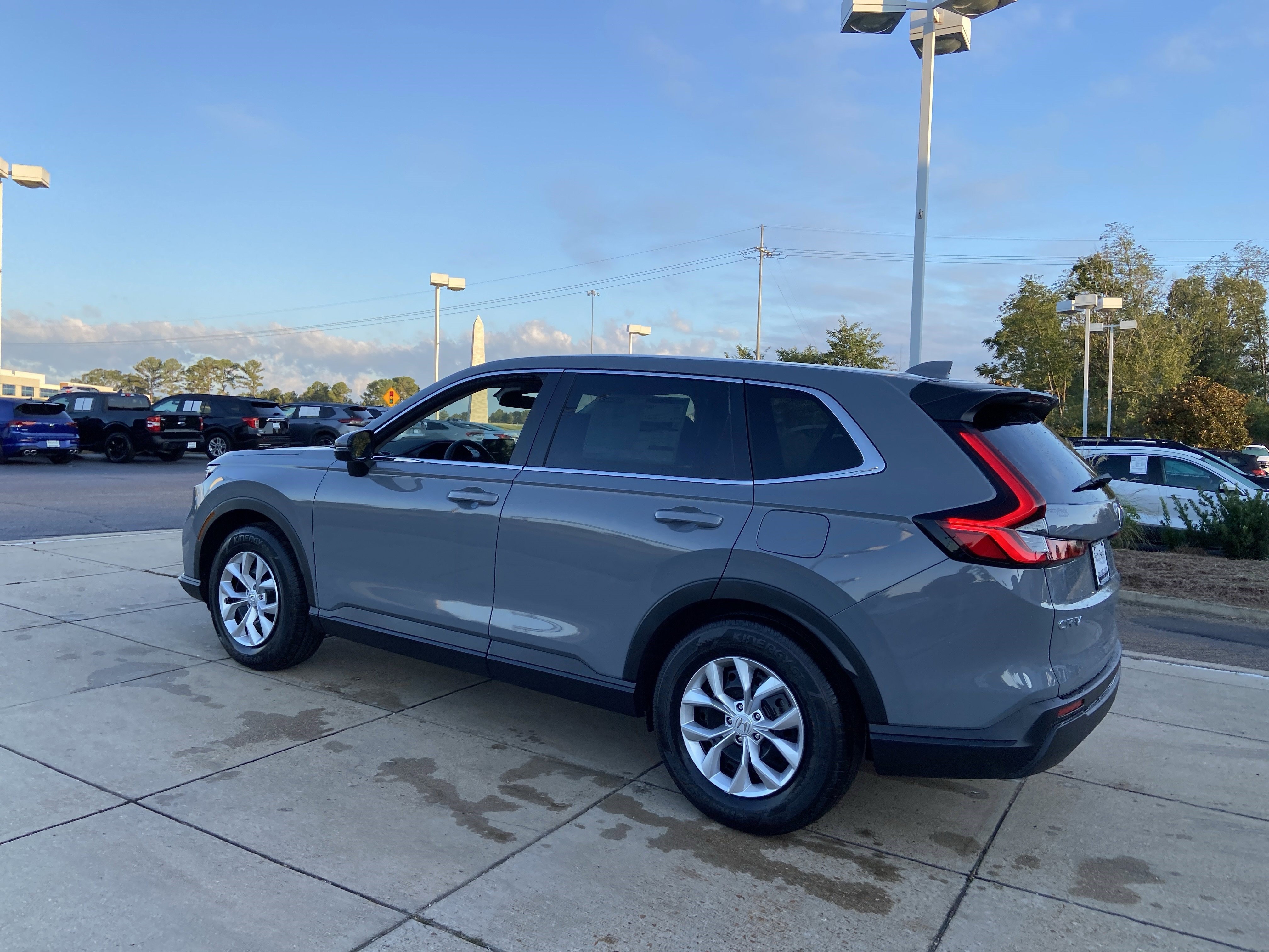 New 2026 Urban Gray Pearl Honda LX image 7