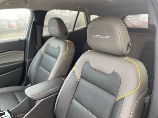 Used 2025 White Chevrolet ACTIV image 19