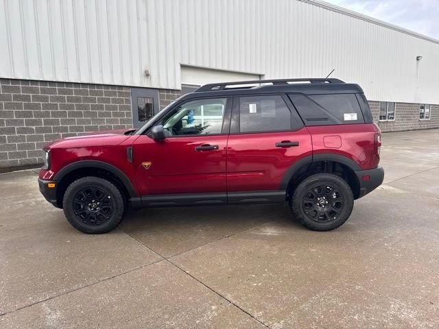 New 2026 Ruby Red Metallic Tinted Clearcoat Ford Badlands image 40