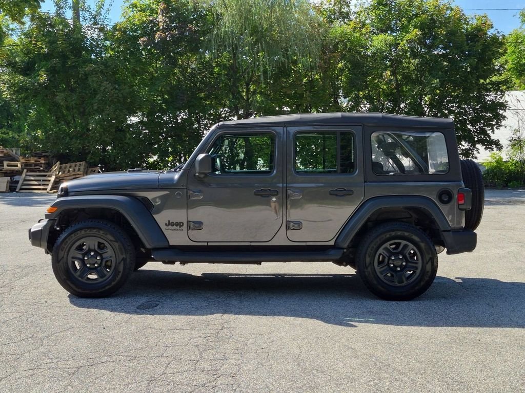 Used 2022 Gray Jeep Unlimited Sport image 8