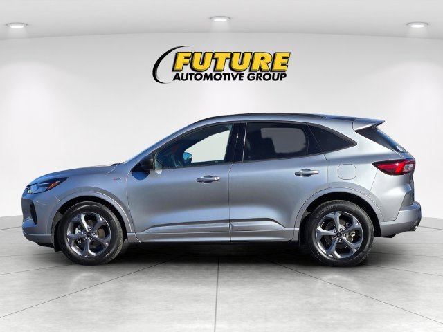 Used 2023 Silver Ford ST-Line image 7