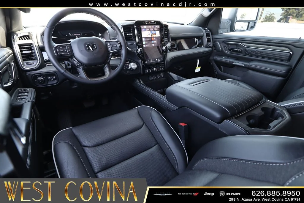 New 2025 Diamond Black Crystal Pearl-Coat Exterior Paint RAM Limited image 27