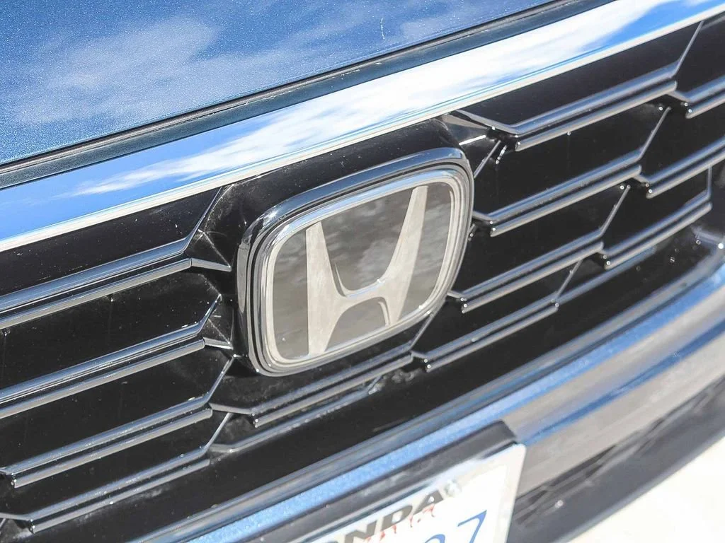 Certified Used 2024 Canyon River Blue Metallic Honda EX-L image 39