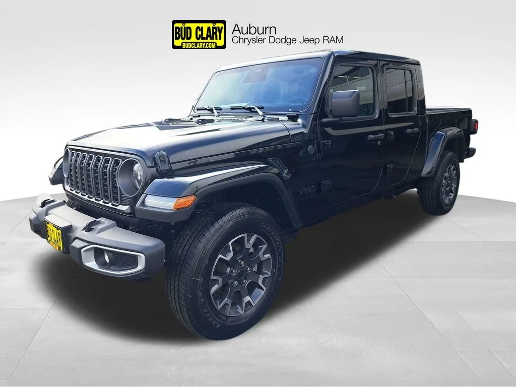 2026 Jeep Gladiator Sahara Auto's photo