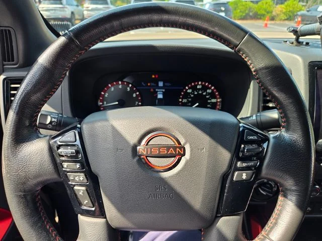 Used 2022  Nissan PRO-4X image 23