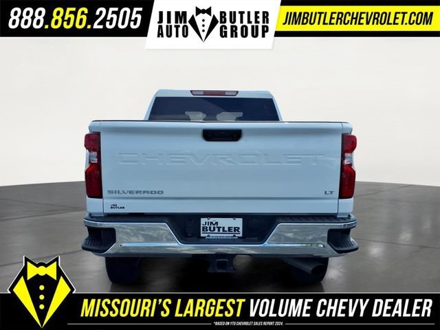 Used 2025 Summit White Chevrolet LT image 22