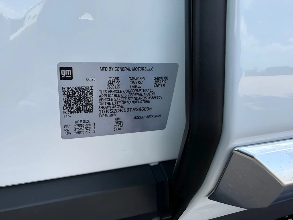 New 2026 Summit White GMC Denali image 44