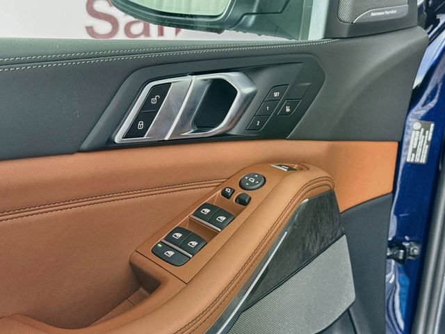 New 2026 Blue BMW xDrive40i image 18