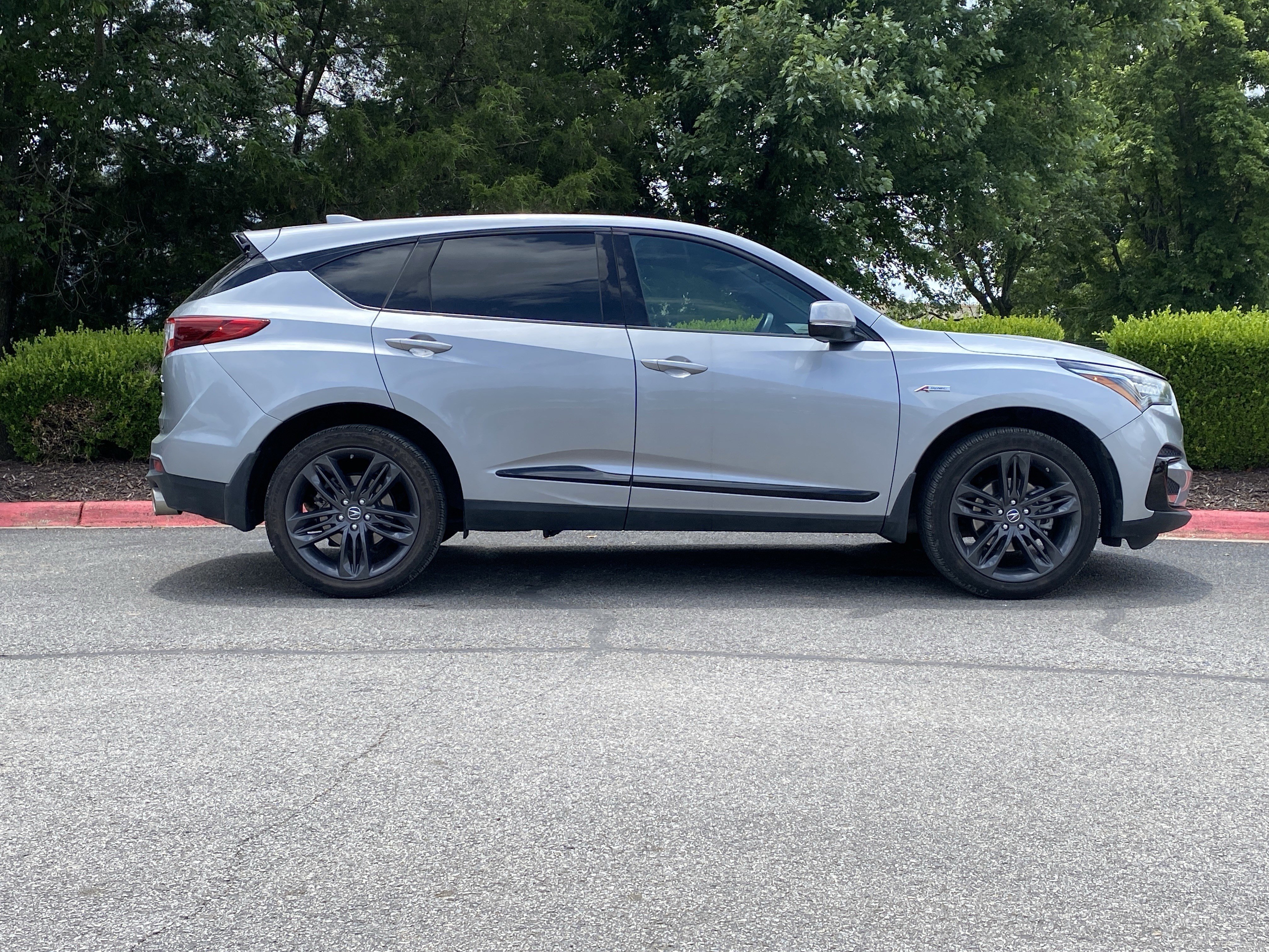 Used 2020 -SELECT- Acura A-Spec Package image 3